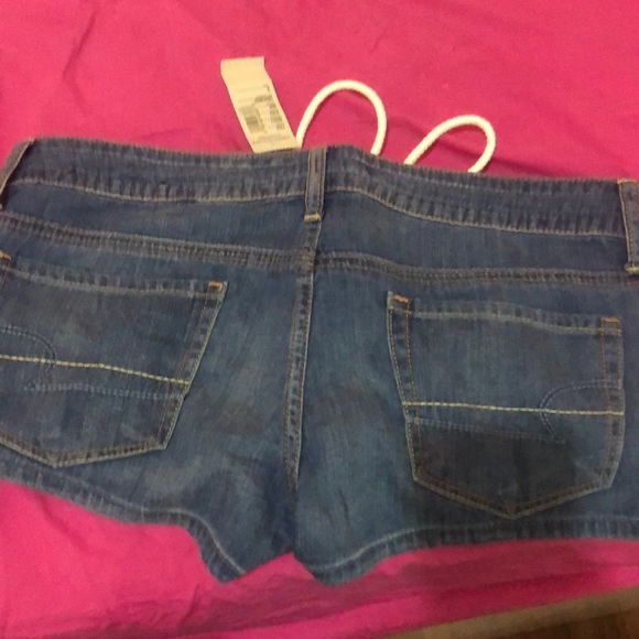 Denim shorts - Picture 4 of 4